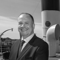 Iain Sim